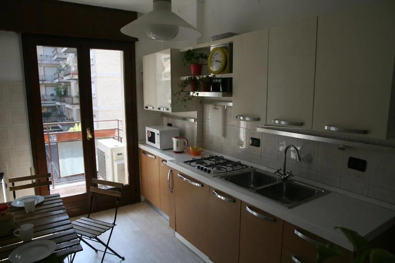 Apartment Ferienwohnung La Casa Di Nina Mestre Italien